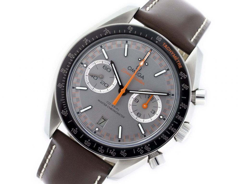 Omega-329.32.44.51.06.001-Speedmaster-Co-Axial-Master-Chronometer-0738-02.jpg