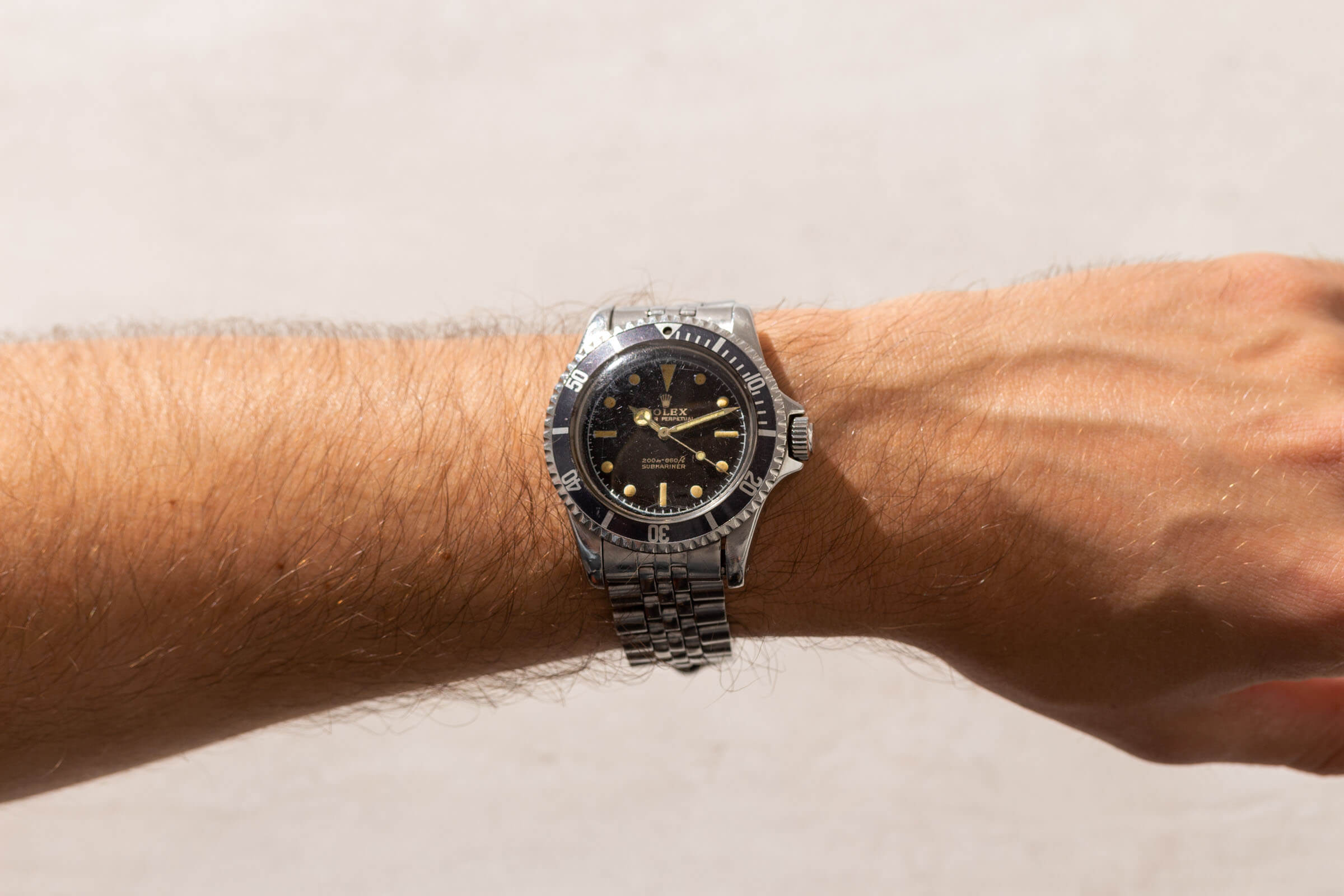 Vintage Rolex Submariner 5512 on wrist