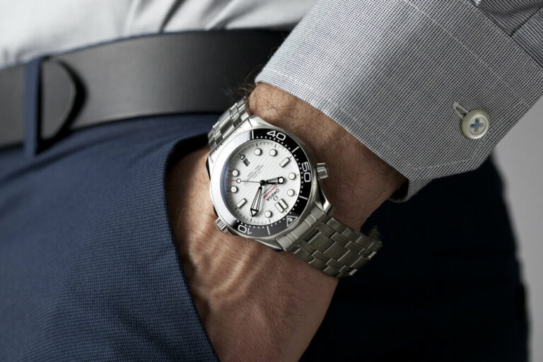 omega-seamaster-210.30.42.20.04.001